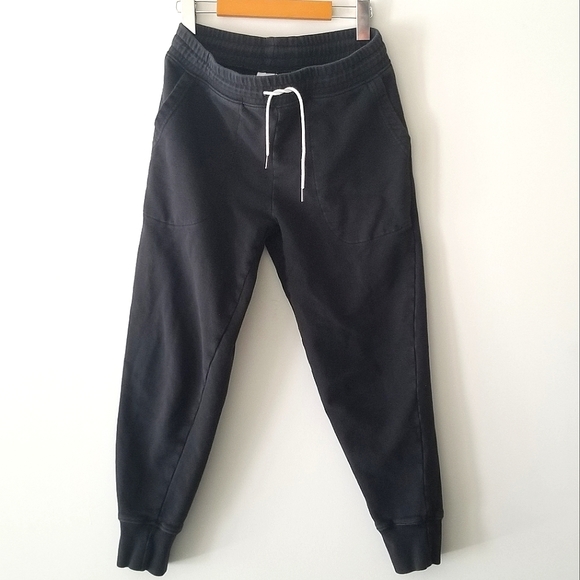 KOTN Pants - Kotn Slim Cotton Joggers, Black, Size M